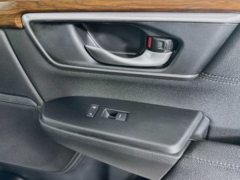 Used 2019 Honda CR-V EX image 15