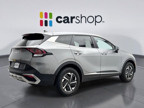 Used 2023 Kia Sportage LX AWD/4WD image 5
