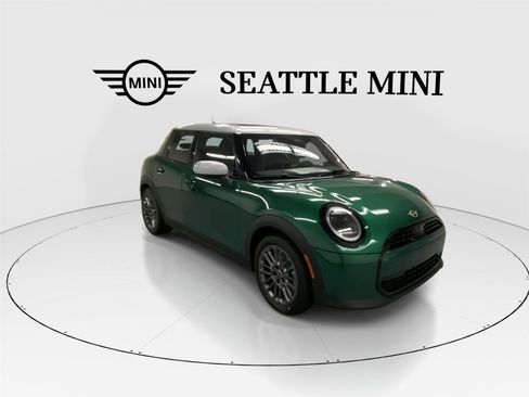 New 2026 MINI Cooper 4-Door Hardtop image 2