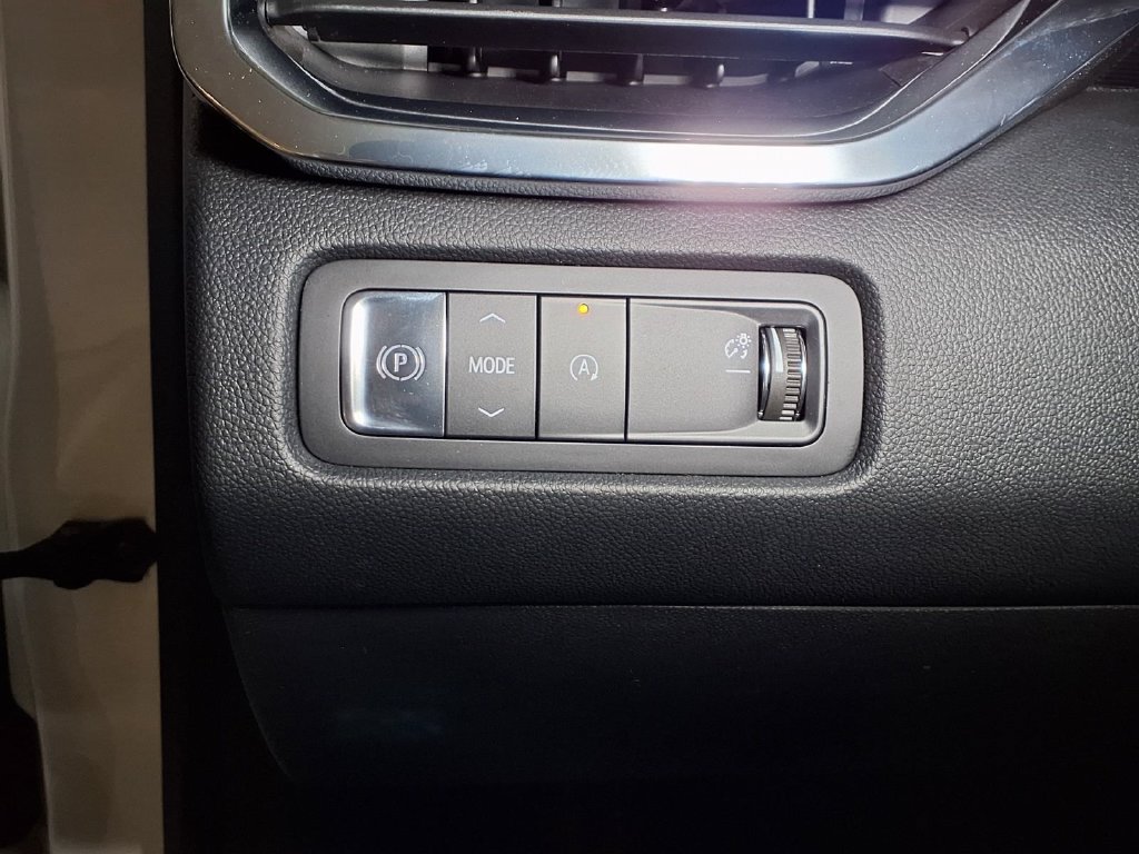 Used 2026 GMC Acadia Elevation w/ Black Edition FWD image 15