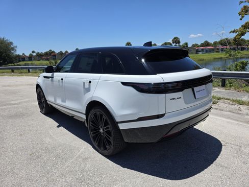 Used 2026 Land Rover Range Rover Velar Dynamic SE AWD/4WD image 2