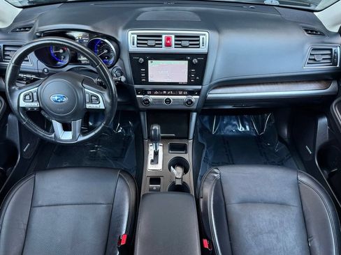 Used 2017 Subaru Outback 2.5i Limited AWD/4WD image 22
