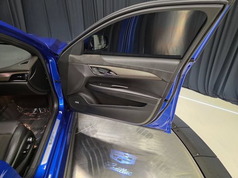 Used 2018 Cadillac ATS V w/ Luxury Package RWD image 34
