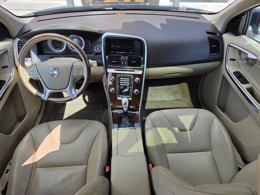 Used 2013 Volvo XC60 T6 AWD/4WD image 34