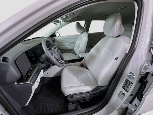 New 2026 Hyundai Kona SE image 15