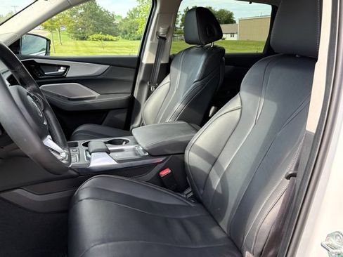 Used 2024 Acura MDX SH-AWD w/ Technology Package image 12