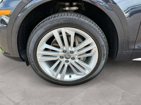 Used 2018 Audi Q5 2.0T Premium Plus w/ Premium Plus Package AWD/4WD image 14