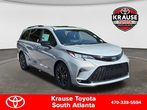 New 2026 Toyota Sienna XSE FWD image 1