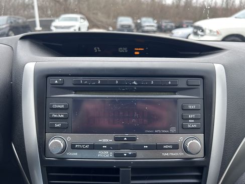 Used 2010 Subaru Forester 2.5X Premium image 13