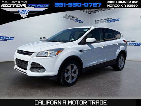 Used 2016 Ford Escape SE image 1