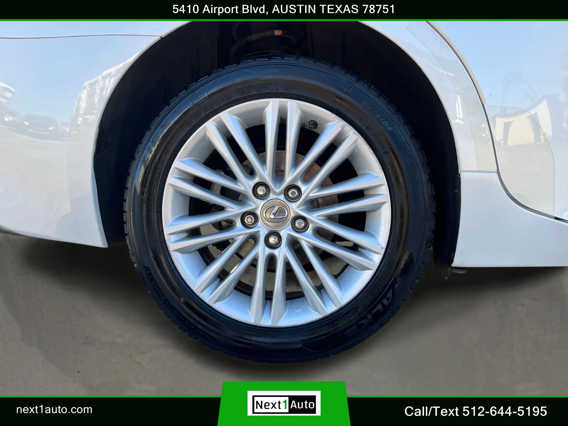 Used 2015 Lexus ES 350 w/ Luxury Package FWD image 42