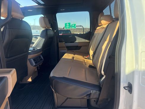 Used 2024 Ford F250 Lariat w/ Lariat Ultimate Package image 9