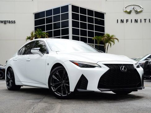 Used 2022 Lexus IS 350 F Sport RWD image 1