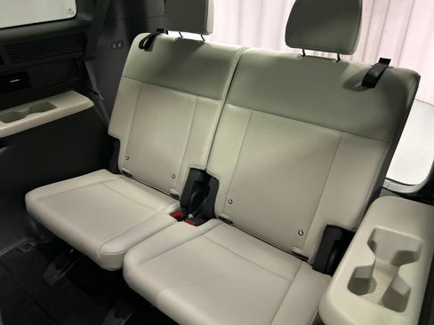 Used 2024 Hyundai Santa Fe SEL FWD image 22