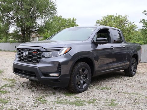 New 2026 Honda Ridgeline TrailSport image 3