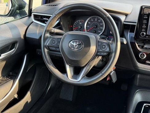 Used 2021 Toyota Corolla SE FWD image 14