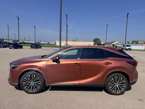 Used 2023 Lexus RX 350 Premium Plus w/ Accessory Package (Z1) AWD/4WD image 3