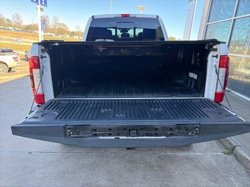 Used 2017 Ford F250 Platinum w/ Platinum Ultimate Package image 7