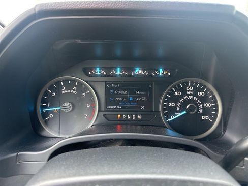 Used 2020 Ford F150 XLT w/ Equipment Group 302A Luxury AWD/4WD image 7
