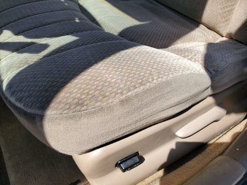 Used 2004 Buick Century Custom FWD image 16