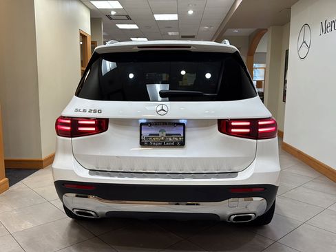 Certified 2026 Mercedes-Benz GLB 250 image 5