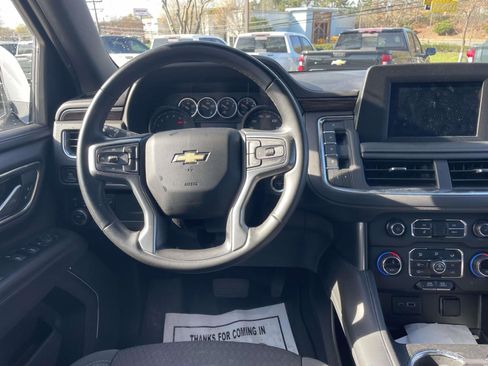 Used 2023 Chevrolet Tahoe LS image 11