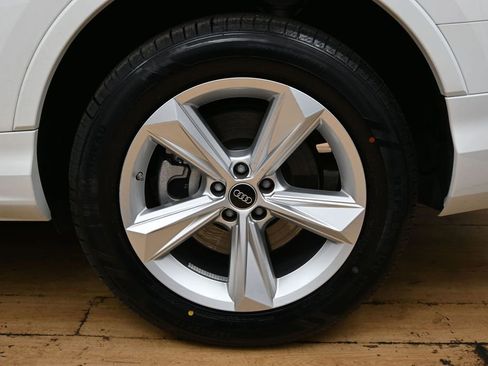 Used 2023 Audi Q7 2.0T Premium image 15