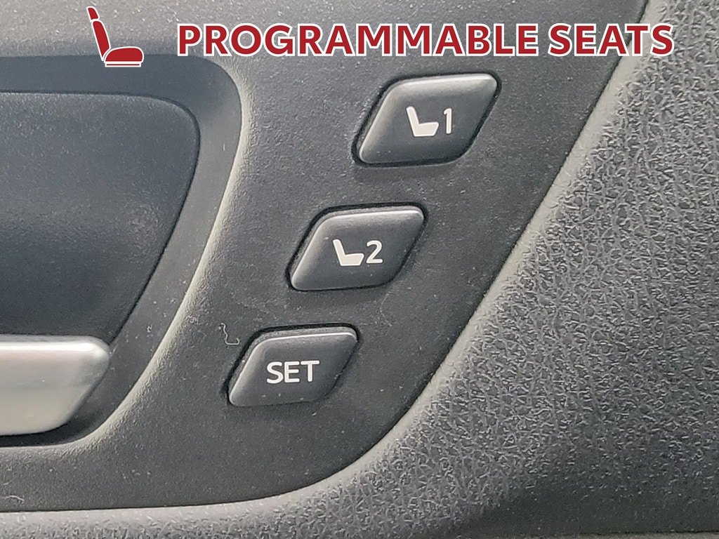 Used 2018 Toyota Highlander Limited AWD/4WD image 30