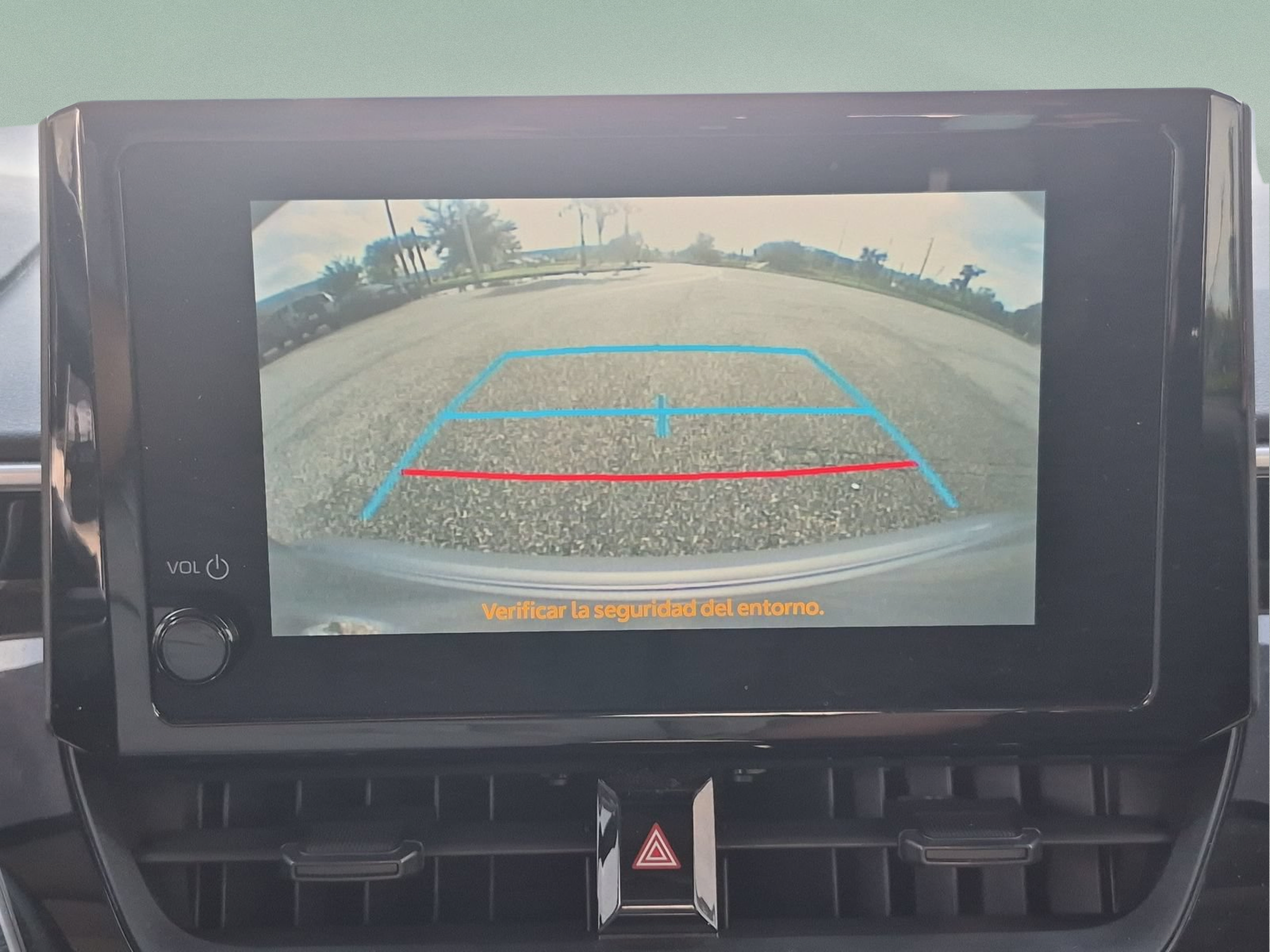 Used 2023 Toyota Corolla LE FWD image 23