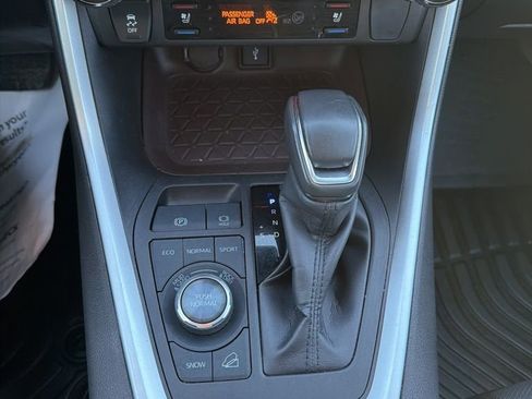 Used 2022 Toyota RAV4 Limited w/ Limited Grade Weather Package AWD/4WD image 16