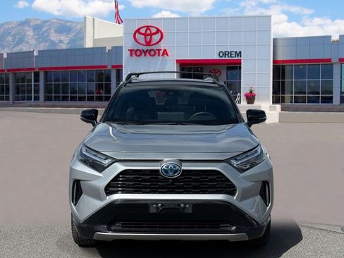 Used 2023 Toyota RAV4 XSE AWD/4WD image 2