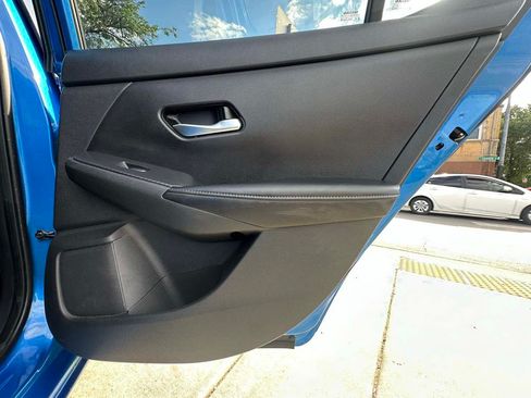 Used 2020 Nissan Sentra SV w/ Electronics Package FWD image 32