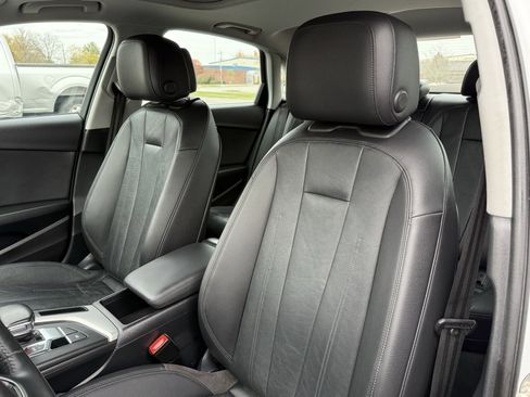 Used 2017 Audi A4 2.0T Ultra Premium w/ Convenience Package image 10