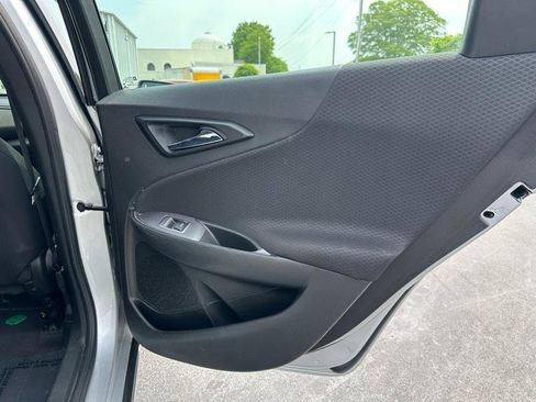 Used 2022 Chevrolet Malibu LT FWD image 23