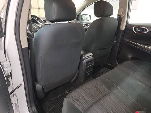 Used 2019 Nissan Sentra SV image 33