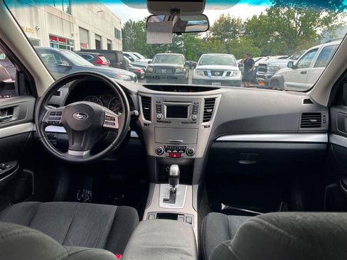 Used 2014 Subaru Legacy 2.5i Premium AWD/4WD image 11