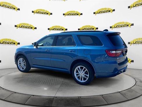 Used 2024 Dodge Durango GT image 3