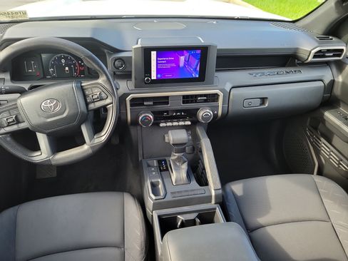 Used 2024 Toyota Tacoma SR RWD image 12