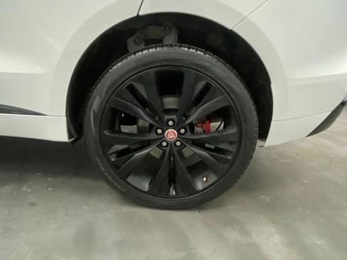 Used 2020 Jaguar F-PACE S image 18
