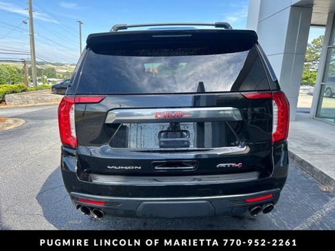 Used 2022 GMC Yukon AT4 w/ AT4 Premium Package AWD/4WD image 6