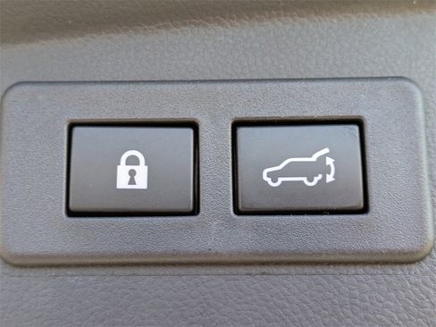 Certified 2025 Subaru Outback Limited XT w/ Popular Package #2 image 15