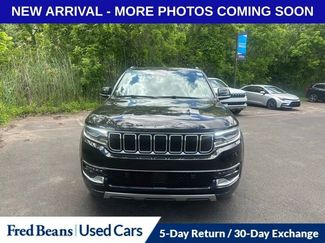 Used 2022 Jeep Wagoneer Series III w/ Premium Group I AWD/4WD video 2