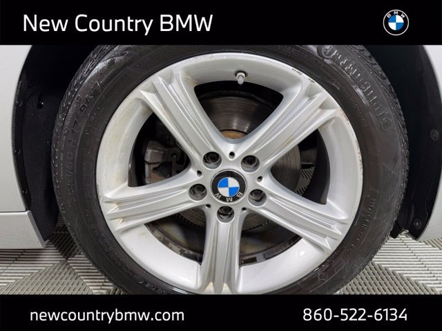 Used 2014 BMW 320i xDrive Sedan AWD/4WD image 9