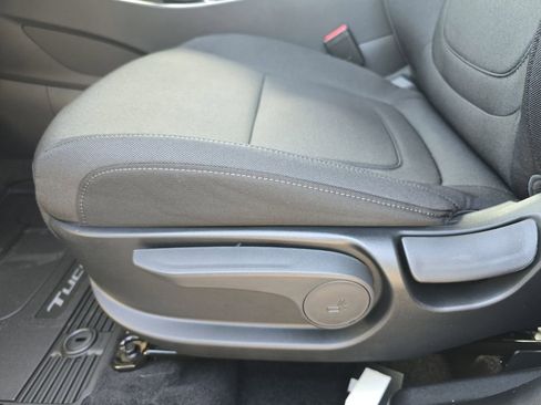 New 2026 Hyundai Tucson SE image 28