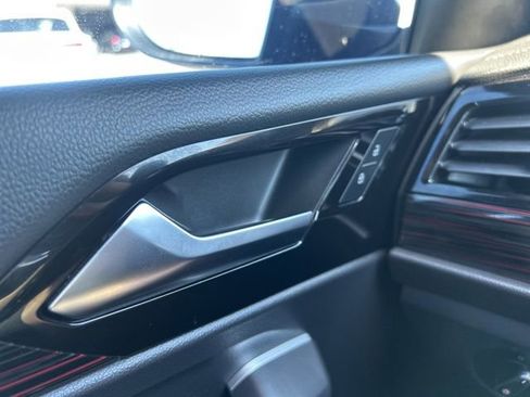 Used 2022 Volkswagen Jetta GLI Autobahn FWD image 33