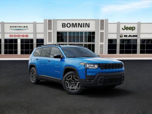 New 2026 Jeep Cherokee Laredo AWD/4WD image 5