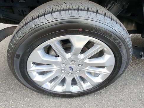 Used 2023 Ford F150 Limited image 11