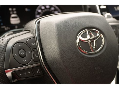 Used 2020 Toyota Avalon XSE image 30