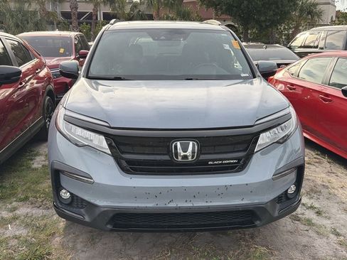 Used 2022 Honda Pilot Black Edition image 2