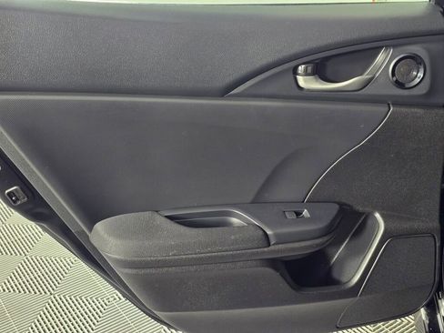 Used 2018 Honda Civic EX image 37